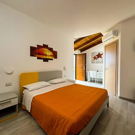 Tramonti D'Oro Bed & Breakfast Caprioli Exterior photo