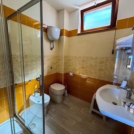 Tramonti D'Oro Bed & Breakfast Caprioli Exterior photo