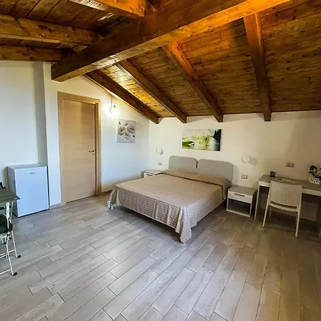 Tramonti D'Oro Bed & Breakfast Caprioli Exterior photo