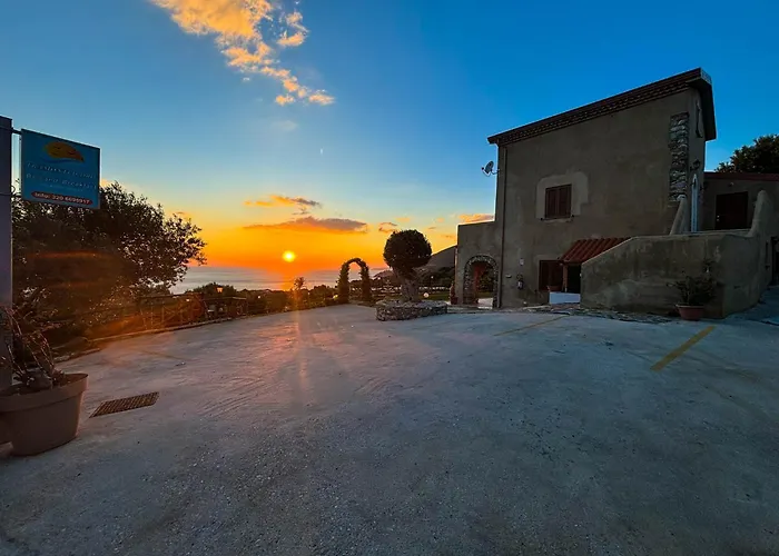 Tramonti D\'Oro