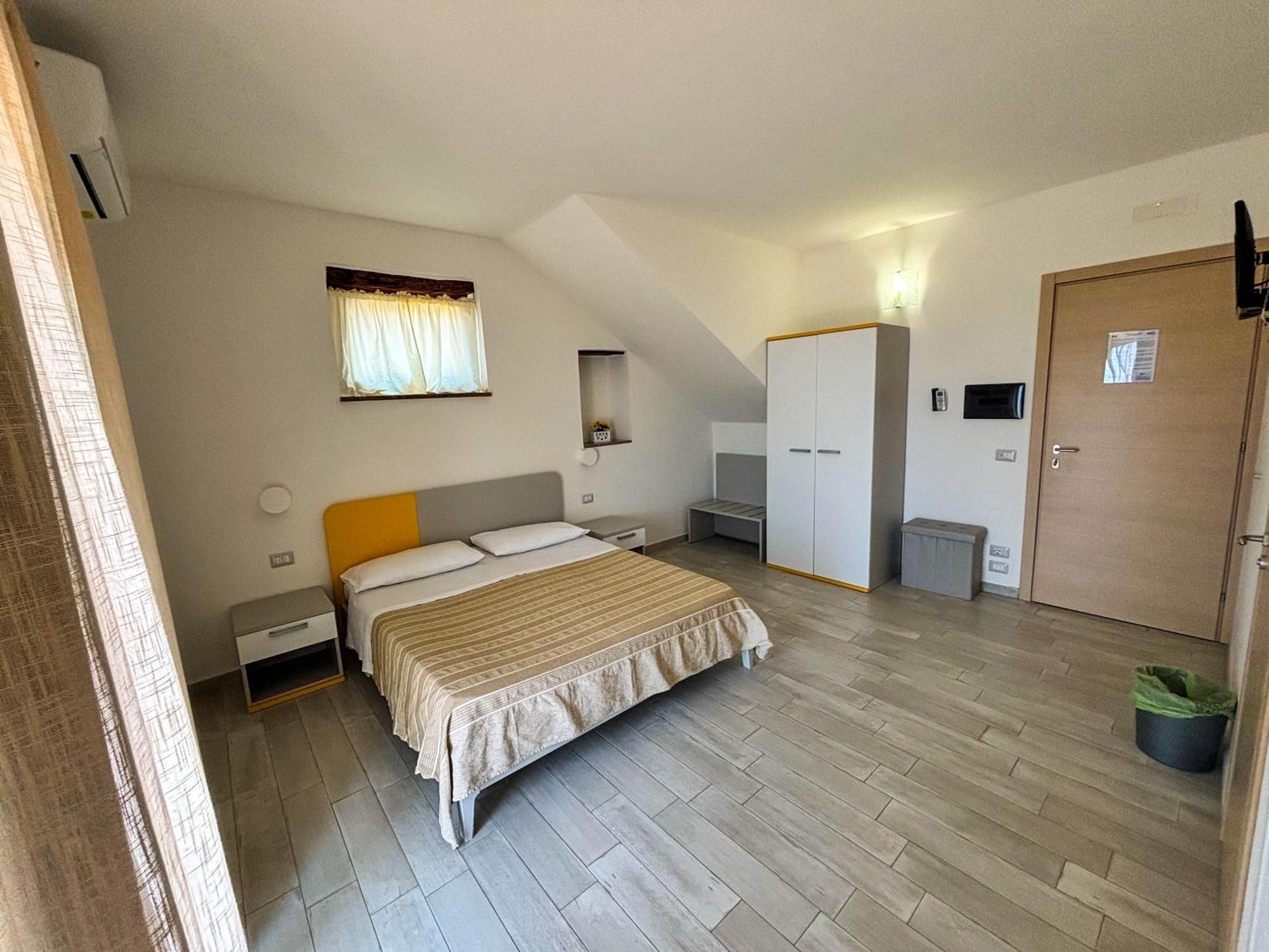 Bed and breakfast Tramonti D'oro Caprioli